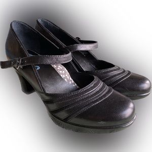 DANSKO Becky Black Leather Mary Jane Shoes Size 40 / US 9.5-10